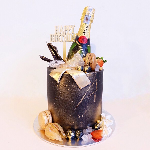 Mini Moet Cake